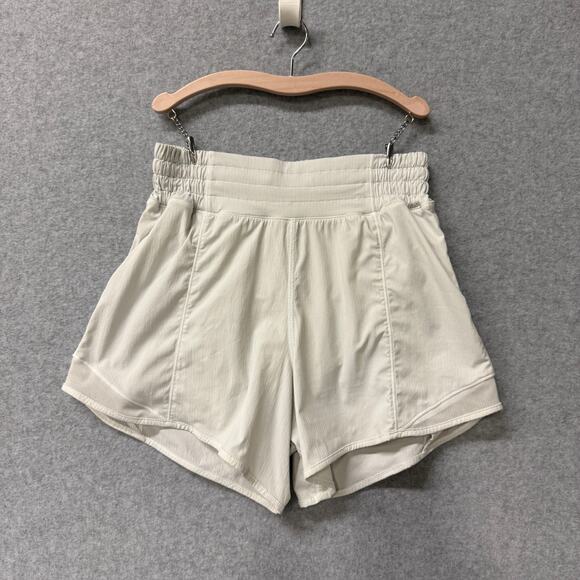 Lululemon Hotty Hot High-Rise Lined Short 4" Size 2 - Picture 1 of 6